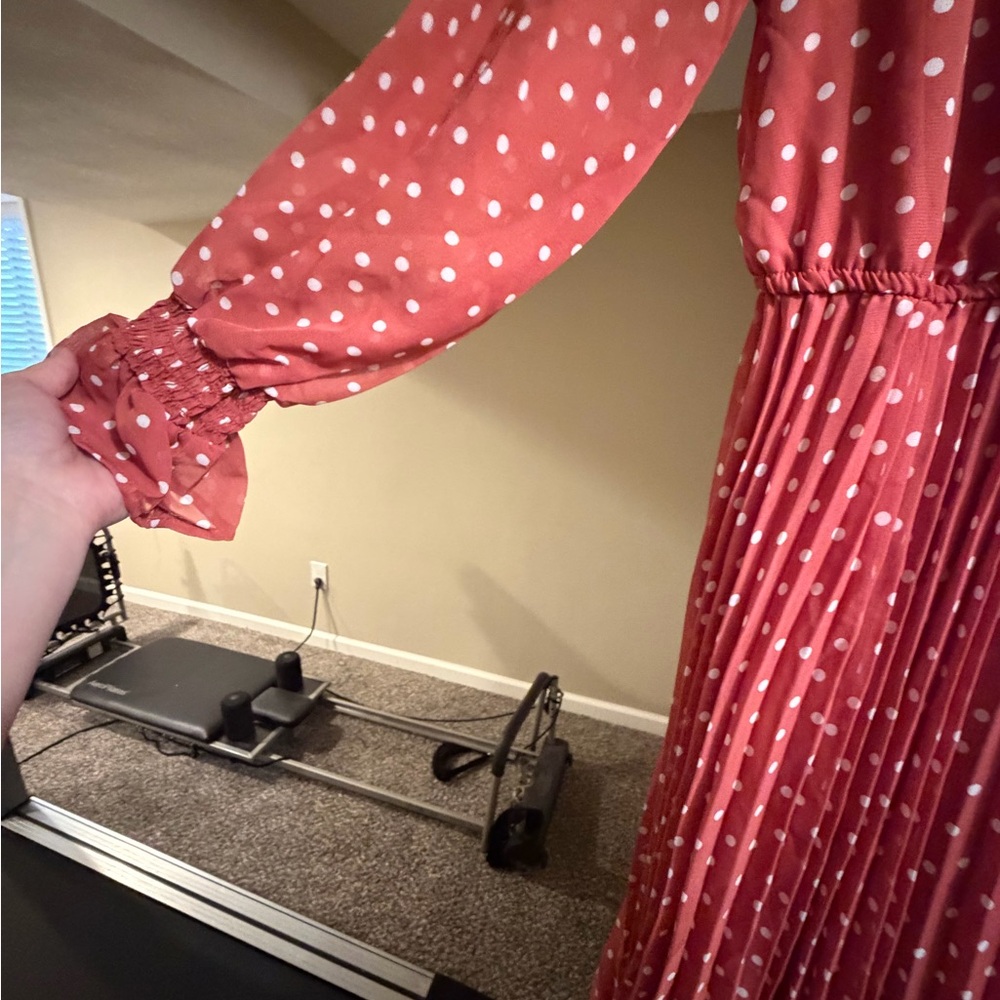 Elegant Rust Polka Dot Midi Dress - Picture 4 of 4